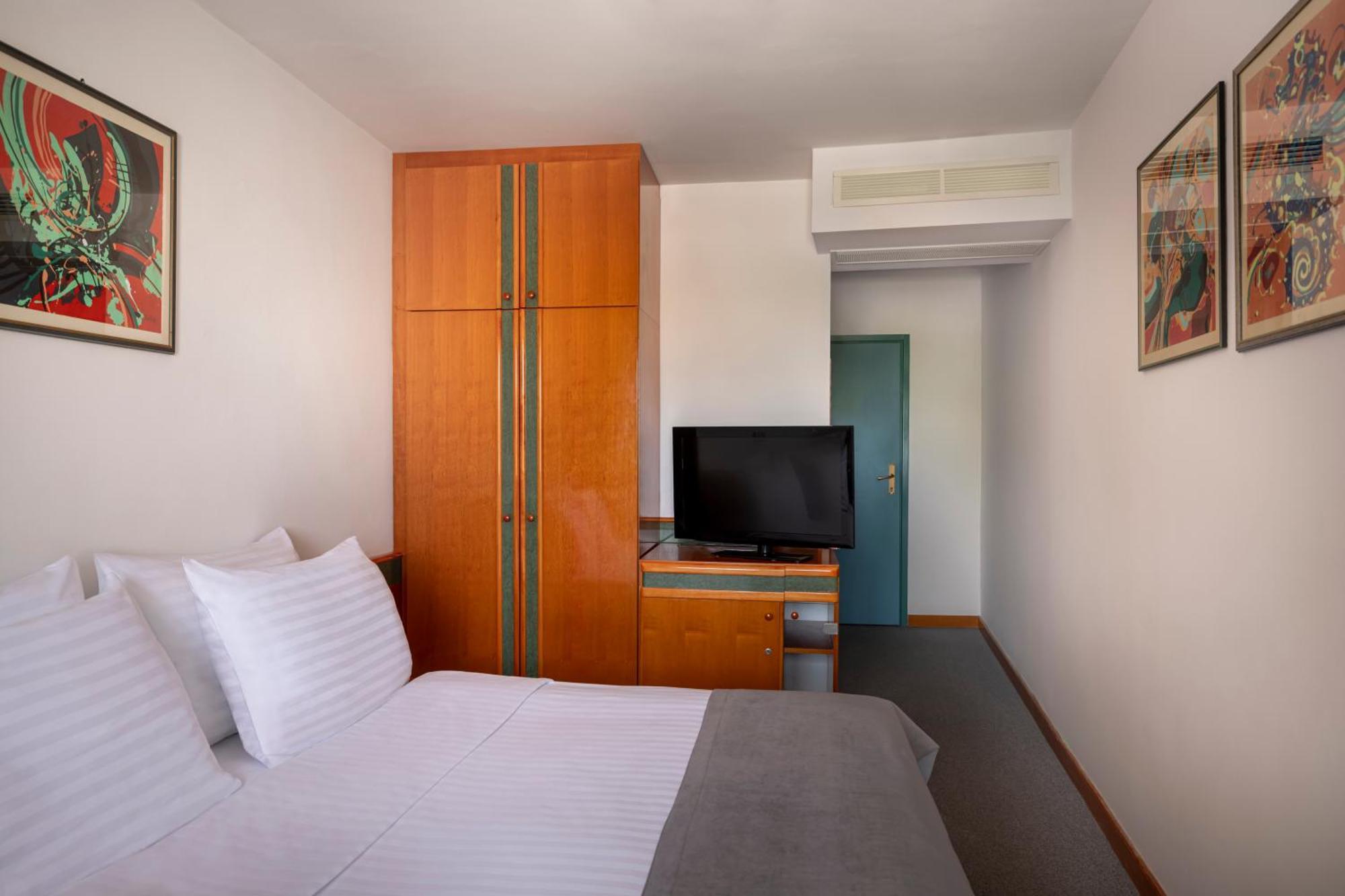 Hotel Pineta 3*