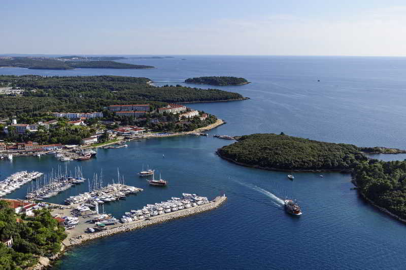 Maistra Select Pineta Hotel 3*