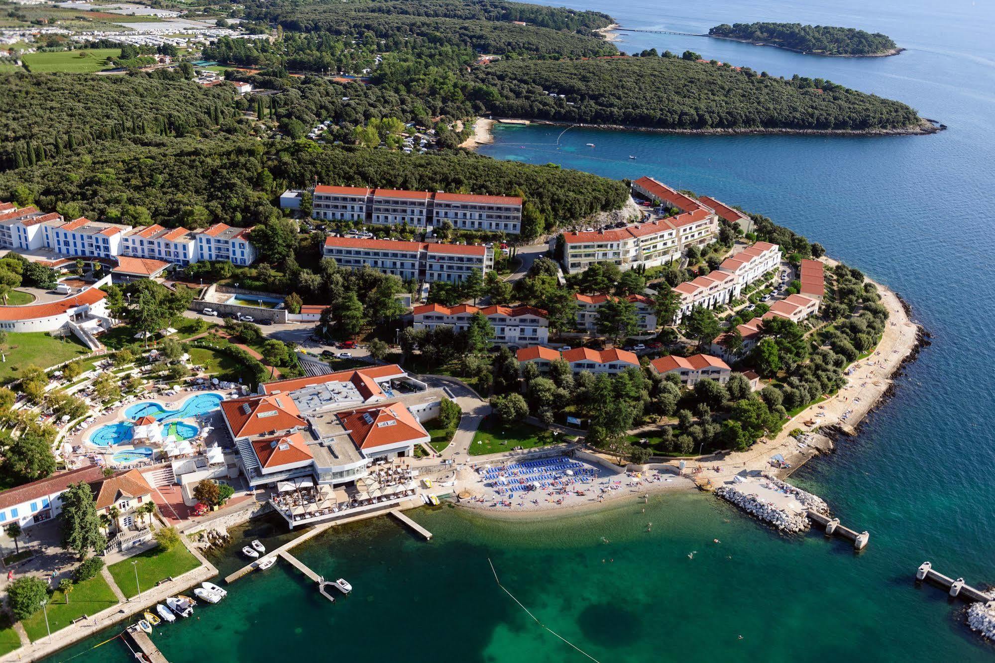 Pineta Hotel 3*