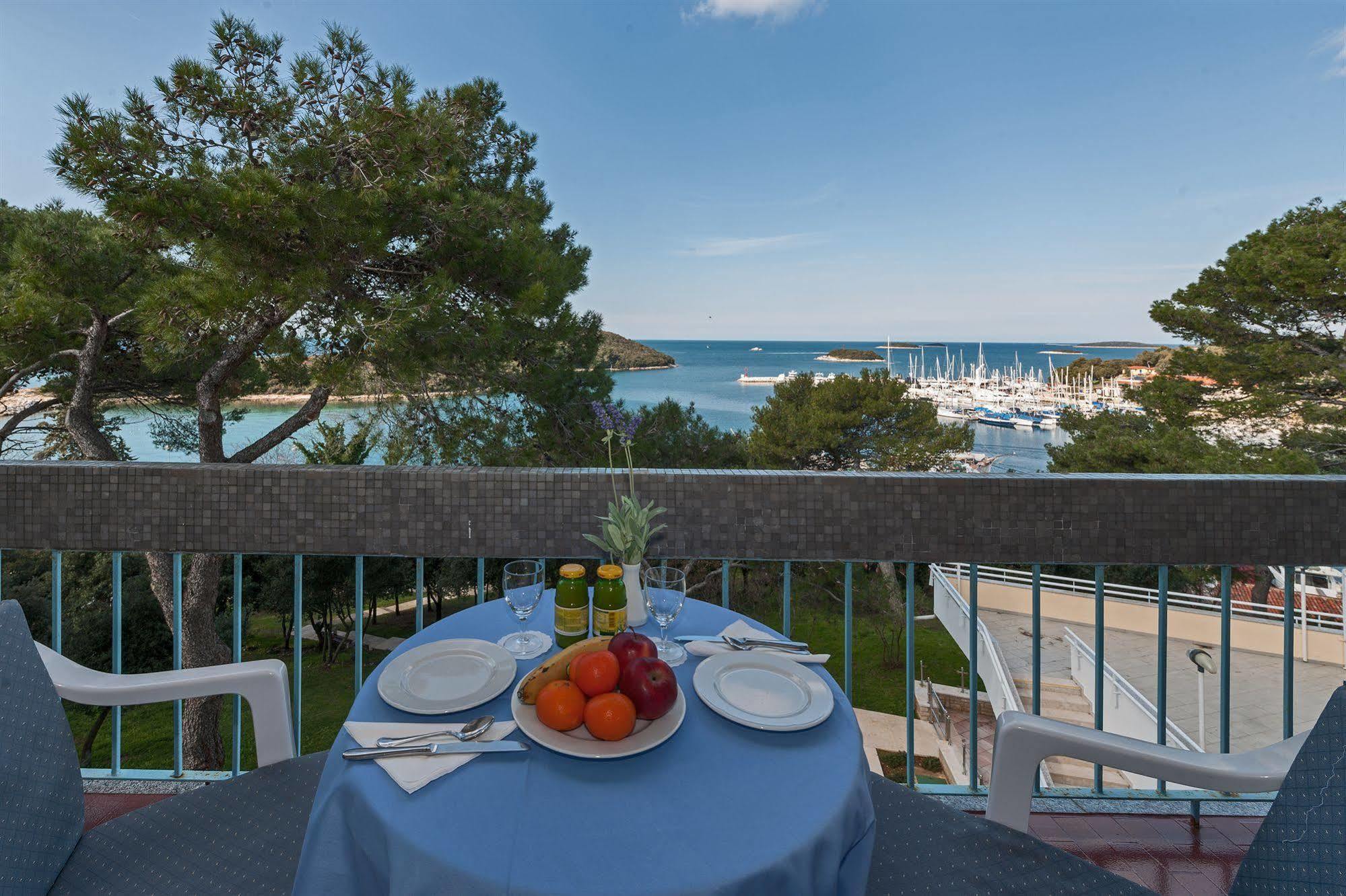 Hotel Pineta 3*